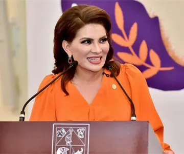 Destaca Lorenia Valles avances en derechos de las mujeres