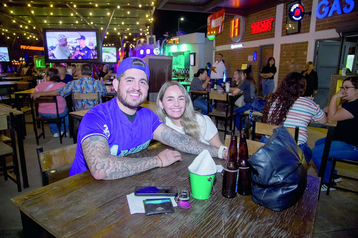 Después de un día largo, gozan de su compañía en Gastropark