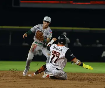 Cañeros evitan barrida y blanquean a Naranjeros en Hermosillo