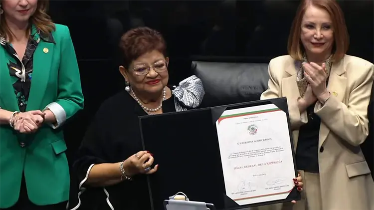 Ernestina Godoy, elegida como nueva titular de FGR. (Foto: Especial / EXPRESO)