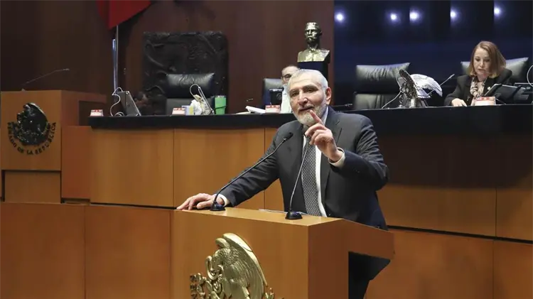 #l senador Adán Augusto López rechazó que el gobierno busque controlar el recurso. (Senado/Cortesía)