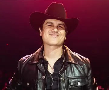 Régulo Caro apuesta por vivir el presente con Carpe Diem Régulo Caro apuesta por vivir el presente con Carpe Diem