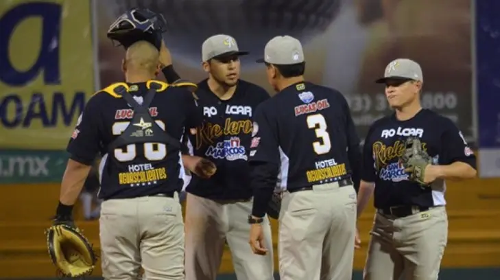 Rieleros firma a prospecto Serna