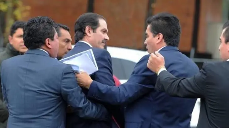 Juez dicta formal prisión a Guillermo Padrés por defraudar al fisco y lavar 8.8 mdd