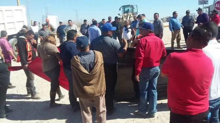 En huelga el Sindicato de Trabajadores de la Industria de la Construcción y Acarreos de Cemex Empalme