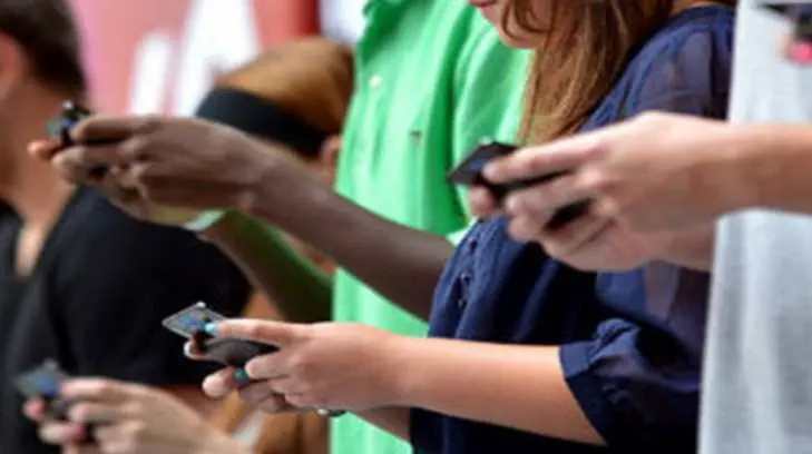 Estos celulares pueden provocarte varios dolores de cabeza