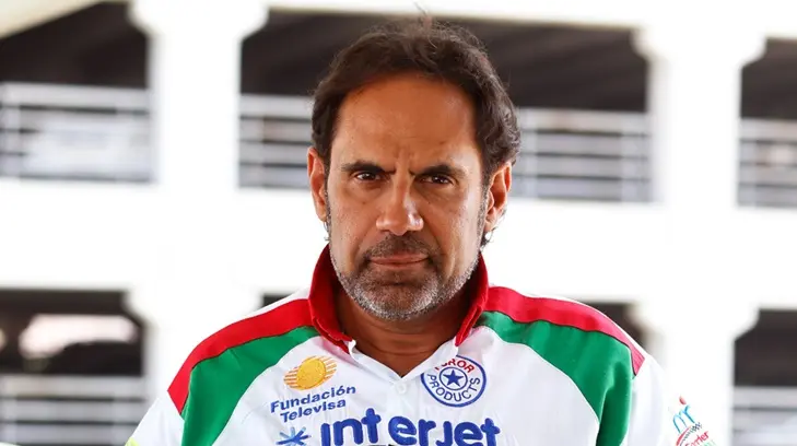 Israel Jaitovich tuvo que blindar su camioneta tras intento de asalto