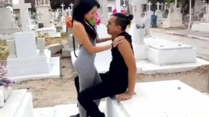 Ayuntamiento de Guadalajara demanda por video porno en el panteón municipal