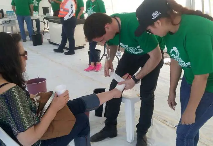 Clínica Móvil del Isssteson presta servicios en Bahía de Kino