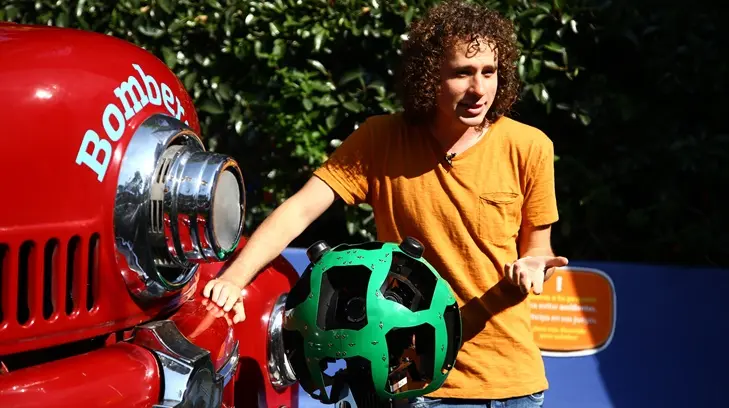 Luisito Comunica se convierte en operador de Trekker de Google por un día