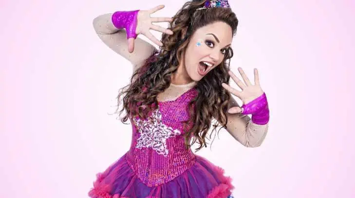 Tatiana se queda con su nombre artístico