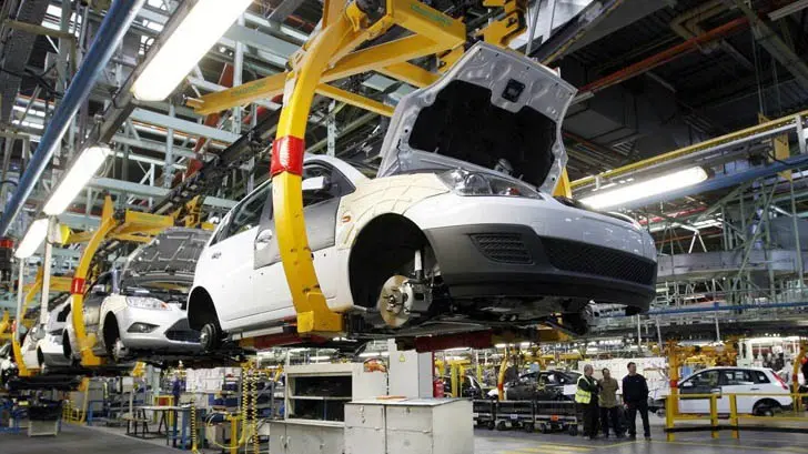 Obtiene México 16 mmdd por comercio automotriz
