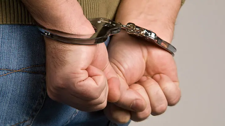 Lo culpan de asesinar a su propio hermano