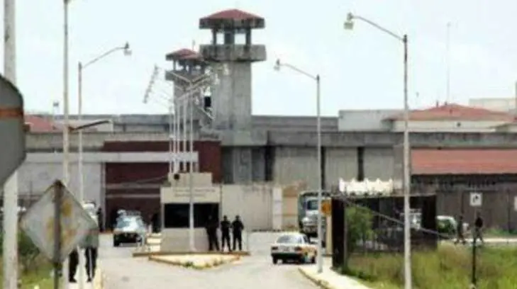 Capturan a dos reos fugados de penal en Tamaulipas