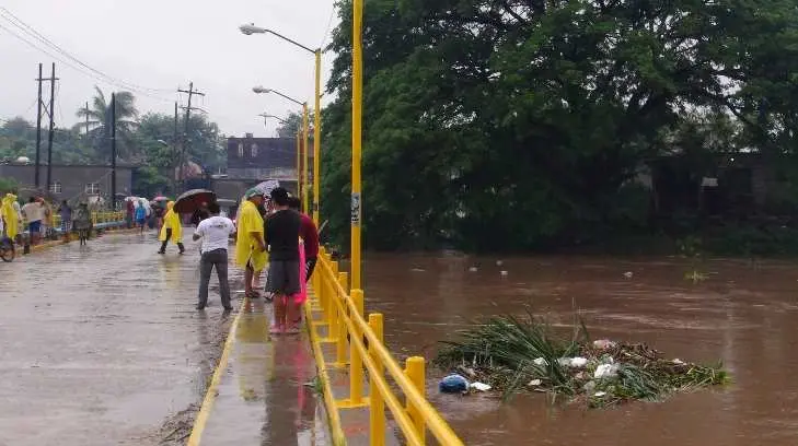 Tormenta tropical Beatriz deja siete muertos en Oaxaca