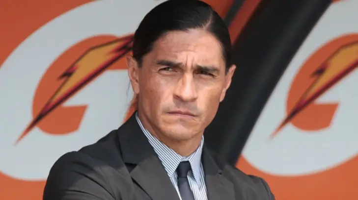 Paco Palencia deja de ser Director Técnico de Pumas