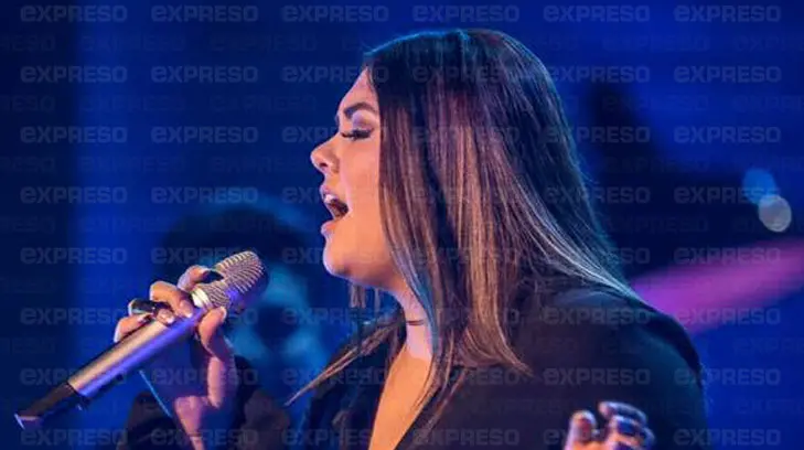 Yuridia canta en el Desierto