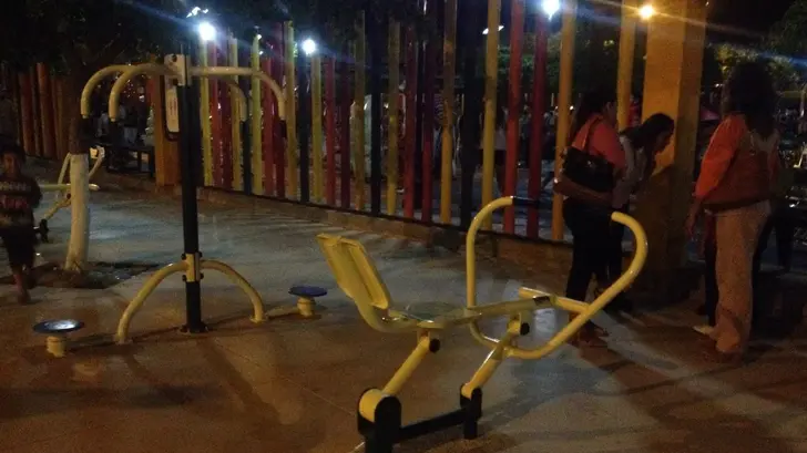 Mejora Gobernadora imagen de parques y viviendas con “Pintemos Sonora”