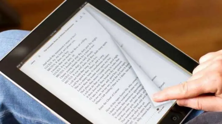 Dispositivos móviles permiten impulsar la lectura entre los jóvenes