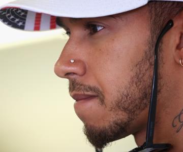 Lewis Hamilton se incorpora a la NFL