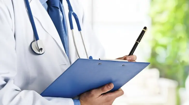 Médicos mexicanos están siendo agraviados por la contratación de doctores cubanos