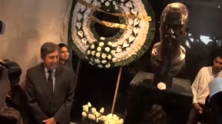 Familiares y amigos recuerdan a Lázaro Cárdenas a 47 años de su muerte