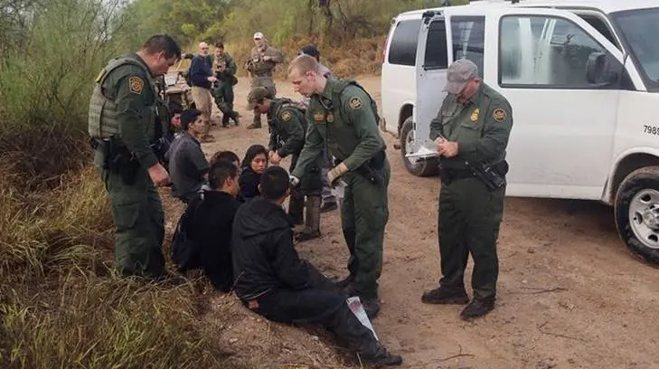 Agente de la Patrulla Fronteriza en Douglas, Arizona, se declara culpable de contrabandear drogas