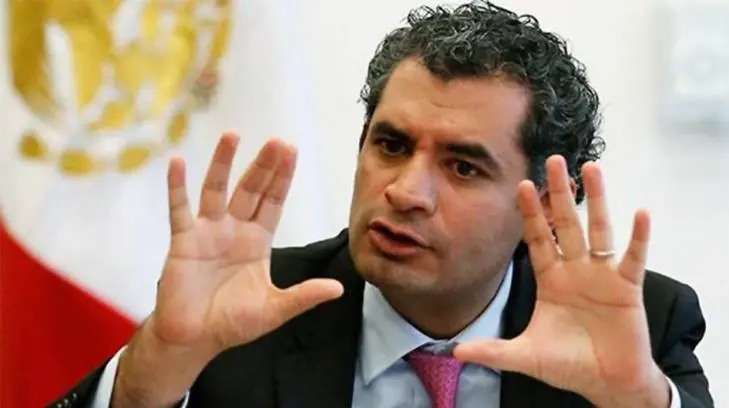Ochoa Reza sigue bien firme en el PRI pese a los prietos que ya no aprietan