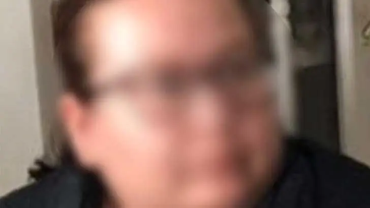 Vinculan a proceso a mujer detenida por el delito de pornografía infantil