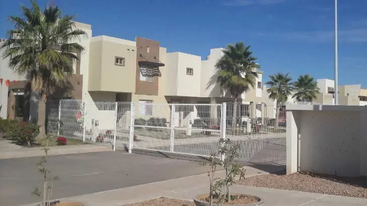Mujer originaria de Sinaloa se suicida en vivienda del fraccionamiento Córsica Residencial