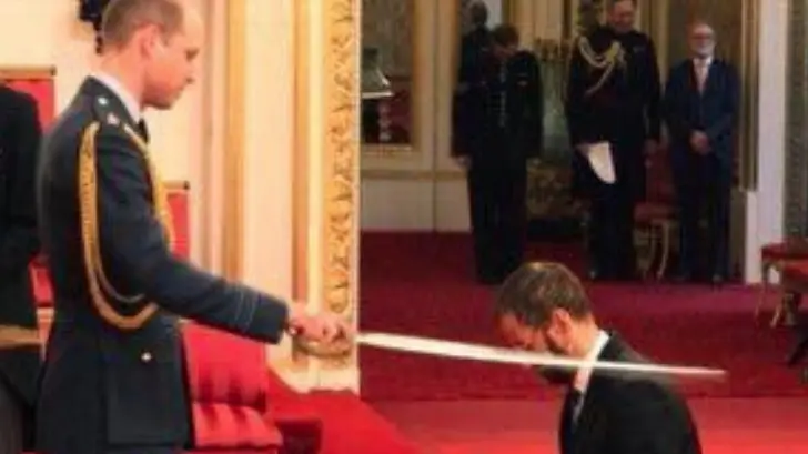 Ringo Starr recibe título de caballero del imperio británico
