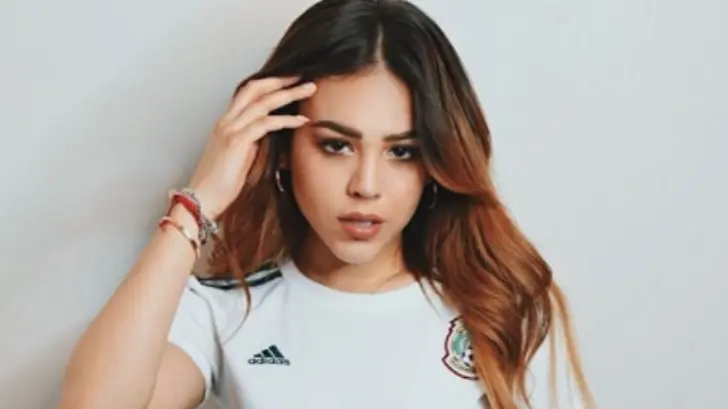 Danna Paola acapara las miradas en Instagram con sus sexys piernas