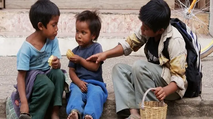 Más de 20 millones de niños viven en la pobreza en México