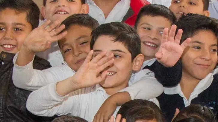 Vuelve el caminito a la escuela, más de 600 mil alumnos regresan a clases en Sonora