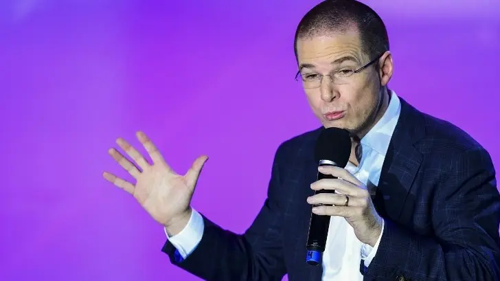 Respeto mucho a Margarita, no voy a discutir con el expresidente Calderón, asegura Ricardo Anaya