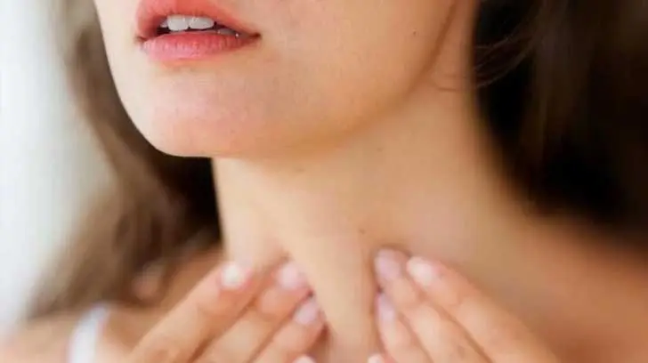 Mujeres son ocho veces más propensas a sufrir enfermedades de la tiroides