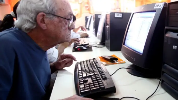 Abuelitos de Sonora ya podrán regresar a tomar cursos