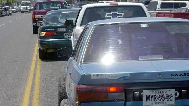 Carros chuecos podrán circular libremente en Semana Santa, siempre y cuando estén en regla