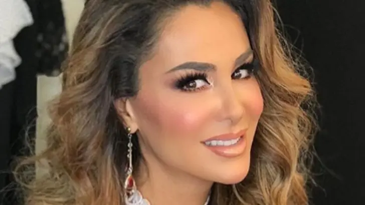 Ninel Conde ‘enciende’ las redes sociales con una foto en bikini