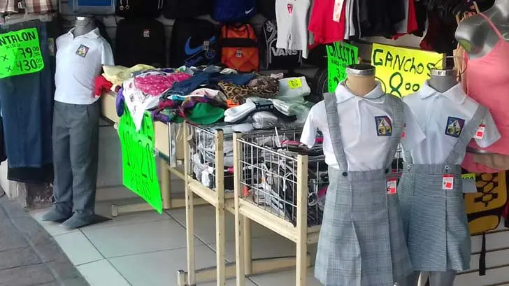 Comerciantes esperan repunte importante de ventas por regreso a clases