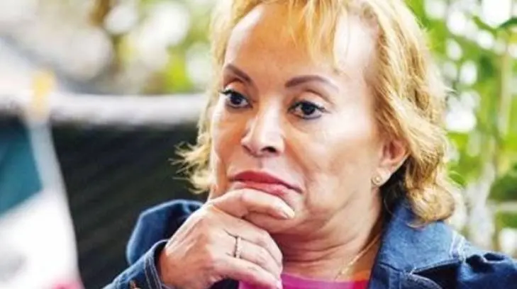 “Vamos a sacar a aquellos que nos pusieron de rodillas”, dice Elba Esther Gordillo