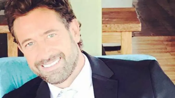 Gabriel Soto inicia el año de la mano de Irina Baeva