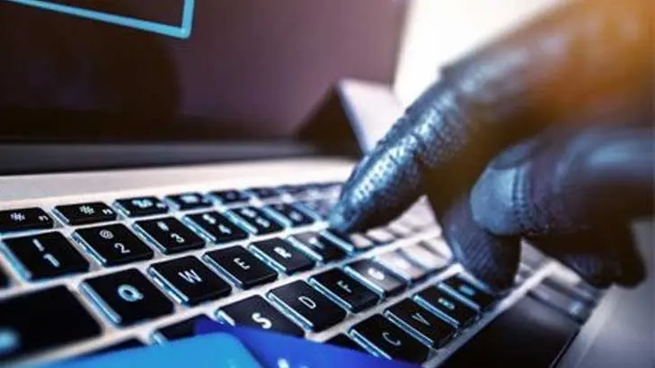 AMLO descarta investigación y sanción por hackeo masivo a Sedena