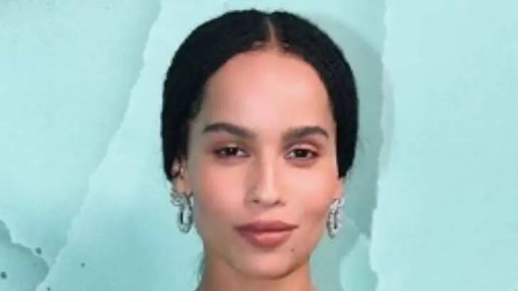 Zoë Kravitz, hija de Lenny Kravitz, posa desnuda en la revista ‘Rolling Stone’