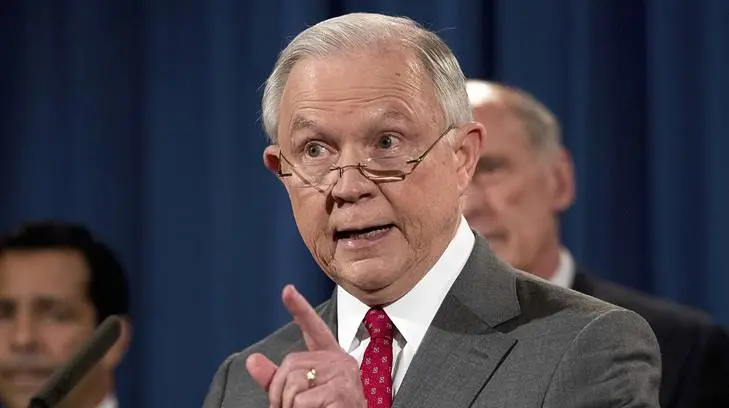 Jeff Sessions redactó su carta de renuncia dirigida a Donald Trump