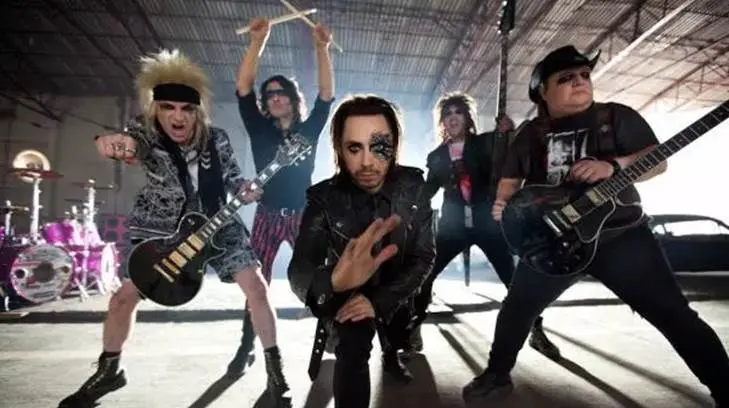 Moderatto celebra 18 años con mega concierto