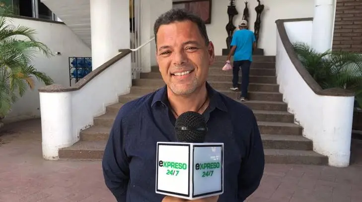 Trabajador de mantenimiento gana el auto que sorteó el Oomapas de Navojoa