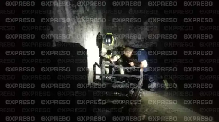 Mueren 2 menores en incendio en la colonia Real de Minas