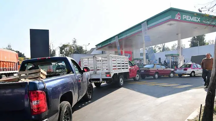 Continúa desabasto de gasolina en la Ciudad de México