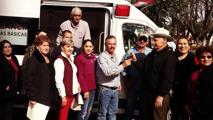 Entregan ambulancia en Arivechi